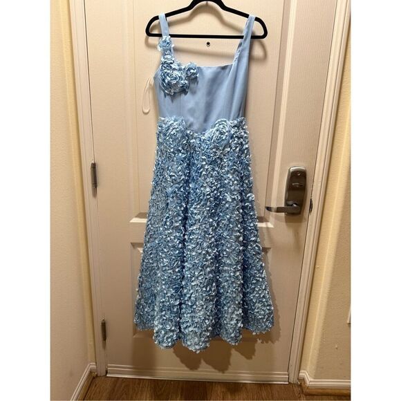 Elliatt Kaia Floral Maxi Dress in Blue wedding Guest Garden Party size S NWT - Picture 7 of 9